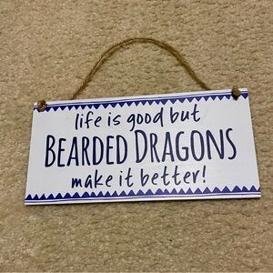 Bearded dragon sign
